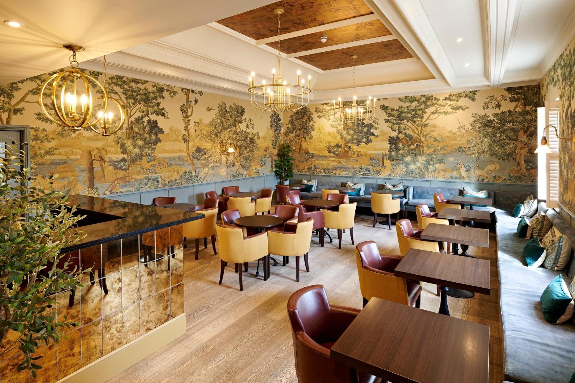 Отель The Kings Arms Христчёрч Экстерьер фото